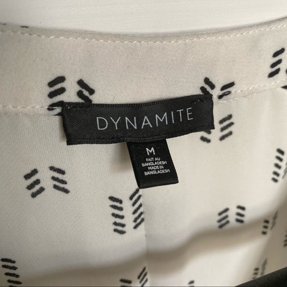 Dynamite | Classic Minimal Pattern White Blouse - Picture 5 of 7